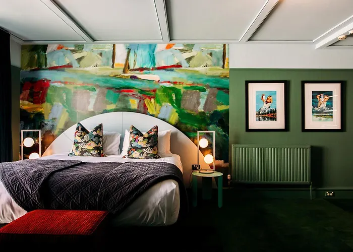 The Central Private Hotel By Naumi Hotels